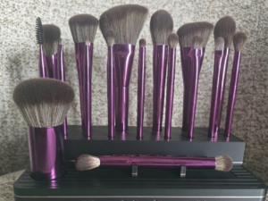 Voorpagina pro brushes houder